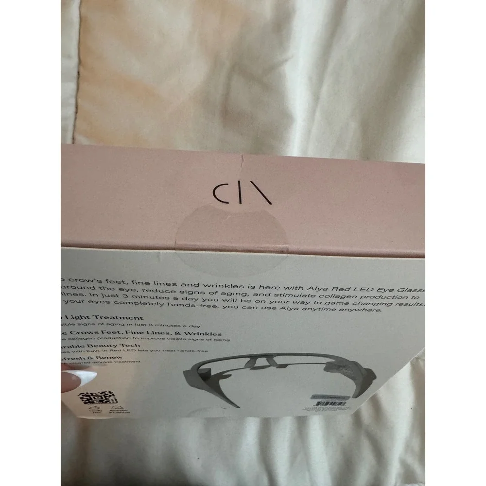 Vanity Planet Alya Red LED Grey New Anti-Aging Wrinkle‎ Tech Eye Glasses